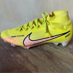 Customised Nike Mercurial Zoom Superfly 9 Elite FG Cleats.